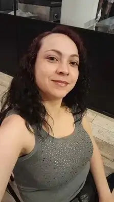 Sara V. · 29 años